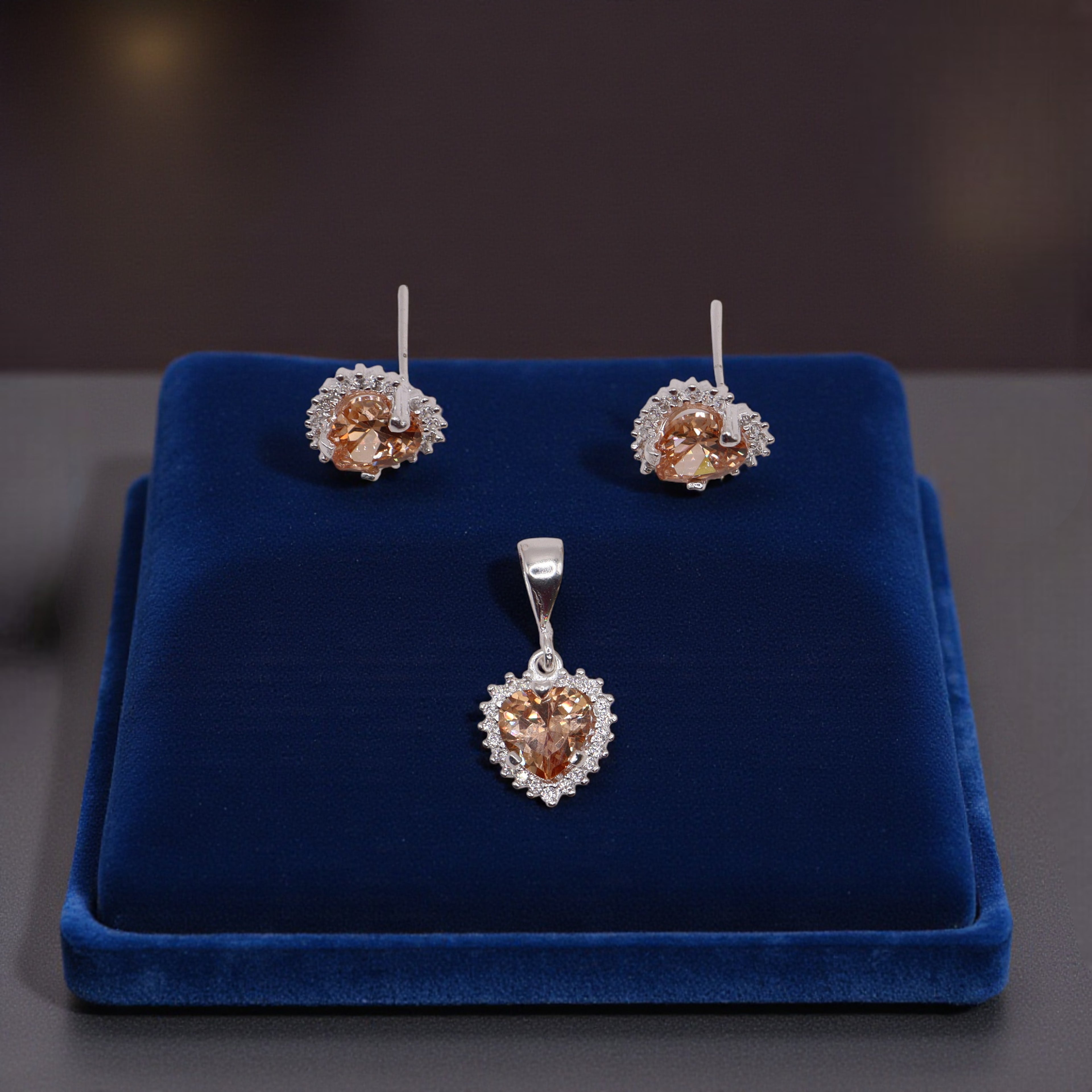 Aretes C/ Cadena Dije Corazón Naranja en Plata .925