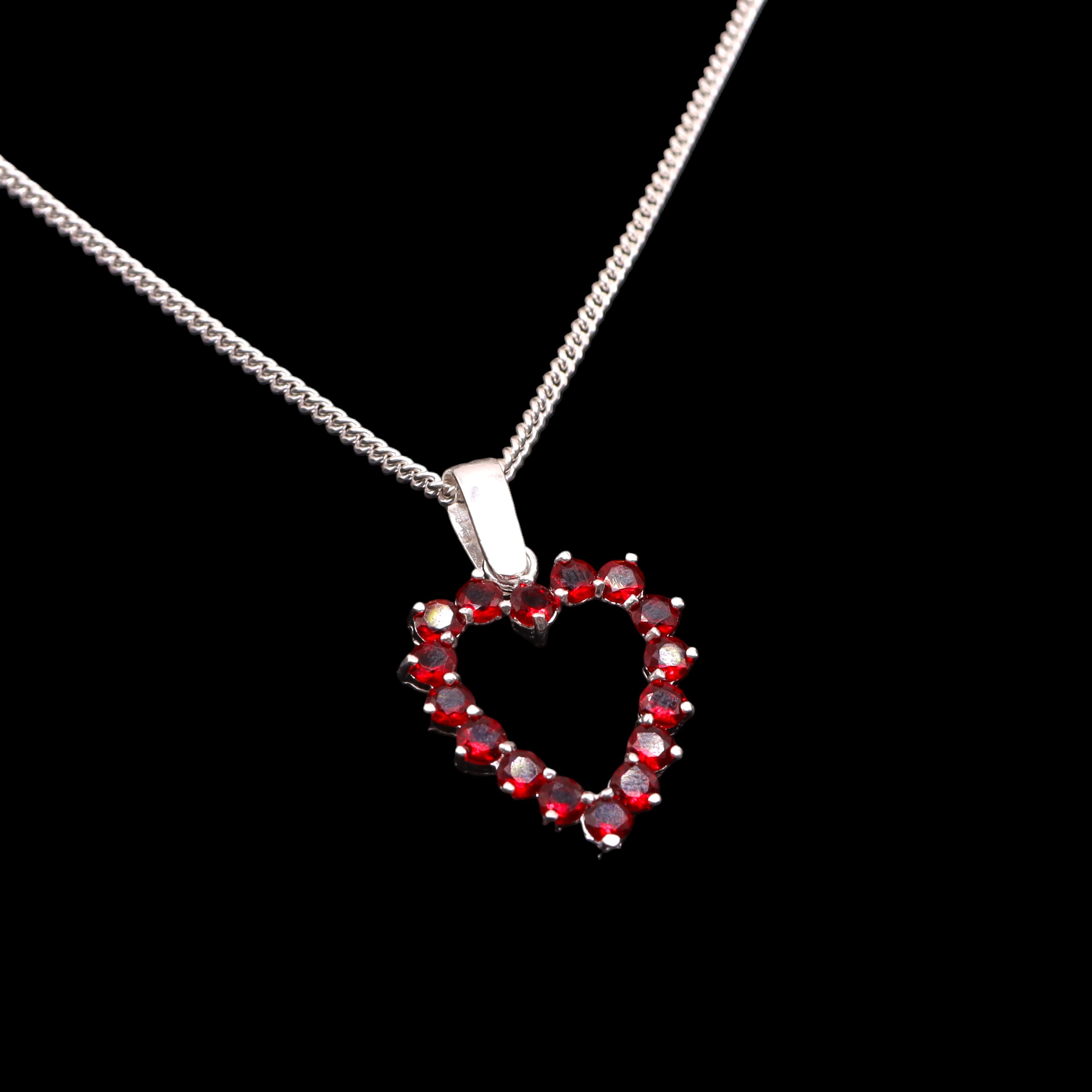 Dije Corazón Contorno Rojo En Plata .925