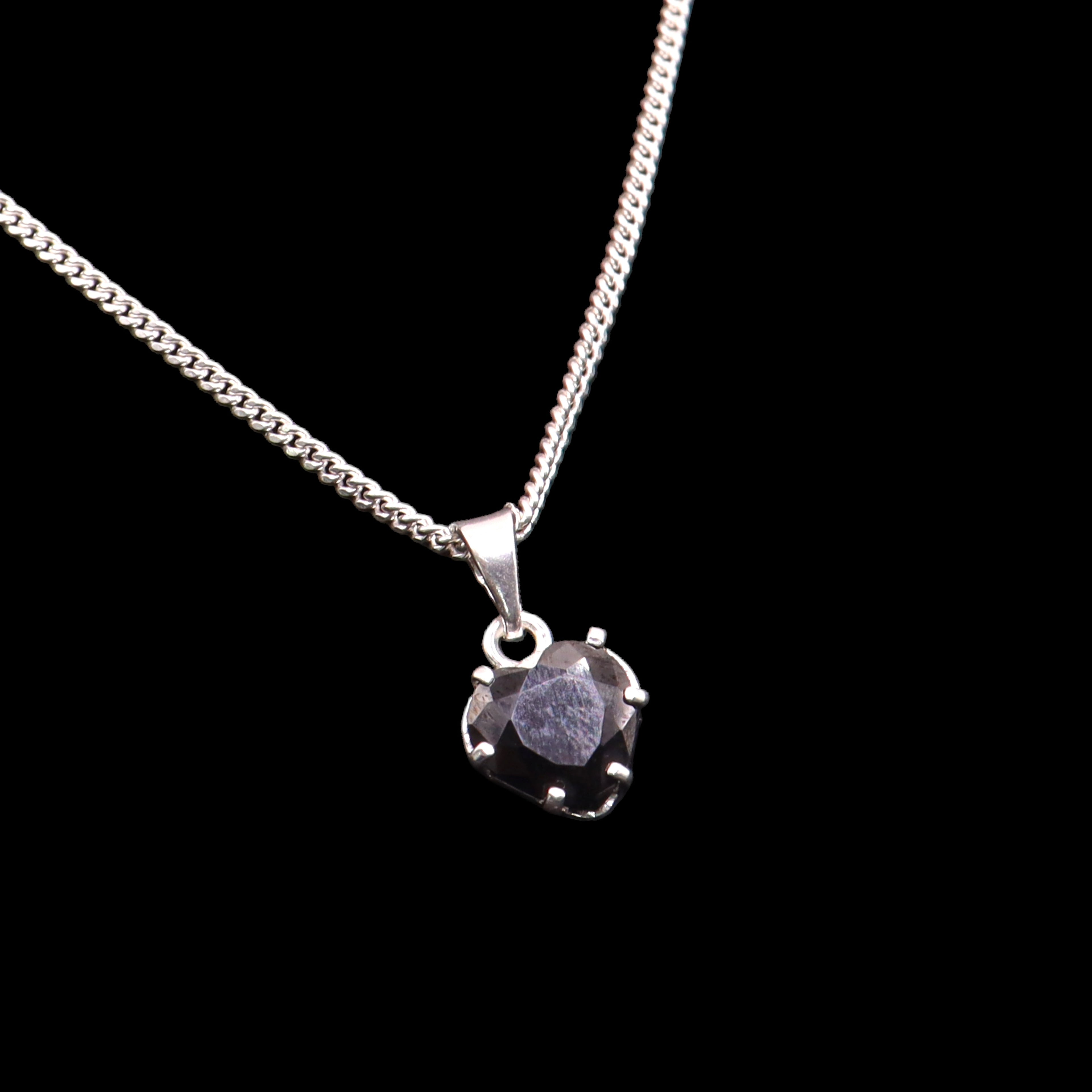 Dije Corazón Mediano Negro Plata .925