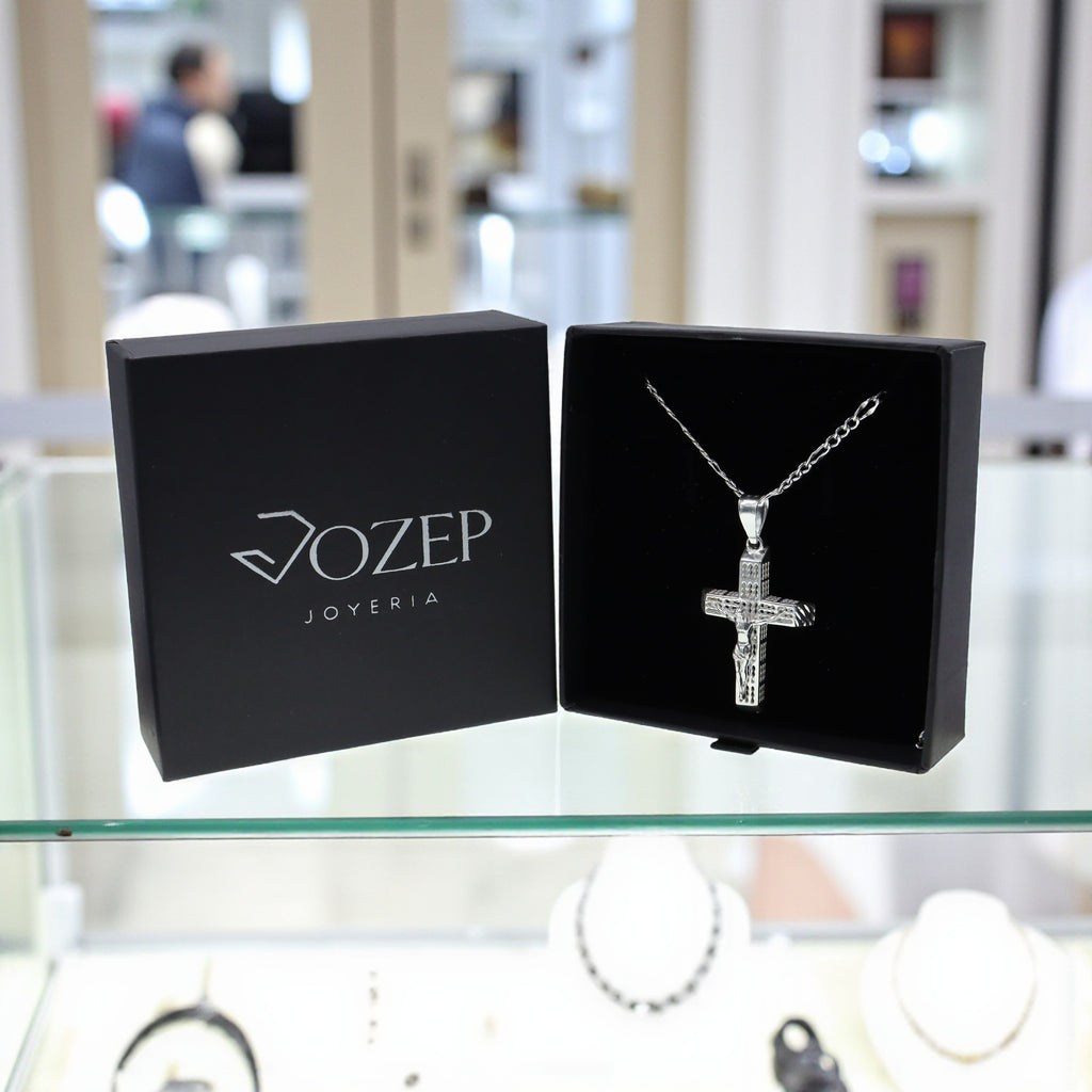 Dije De Cruz Rejada Con Cristo + Cadena Plata .925