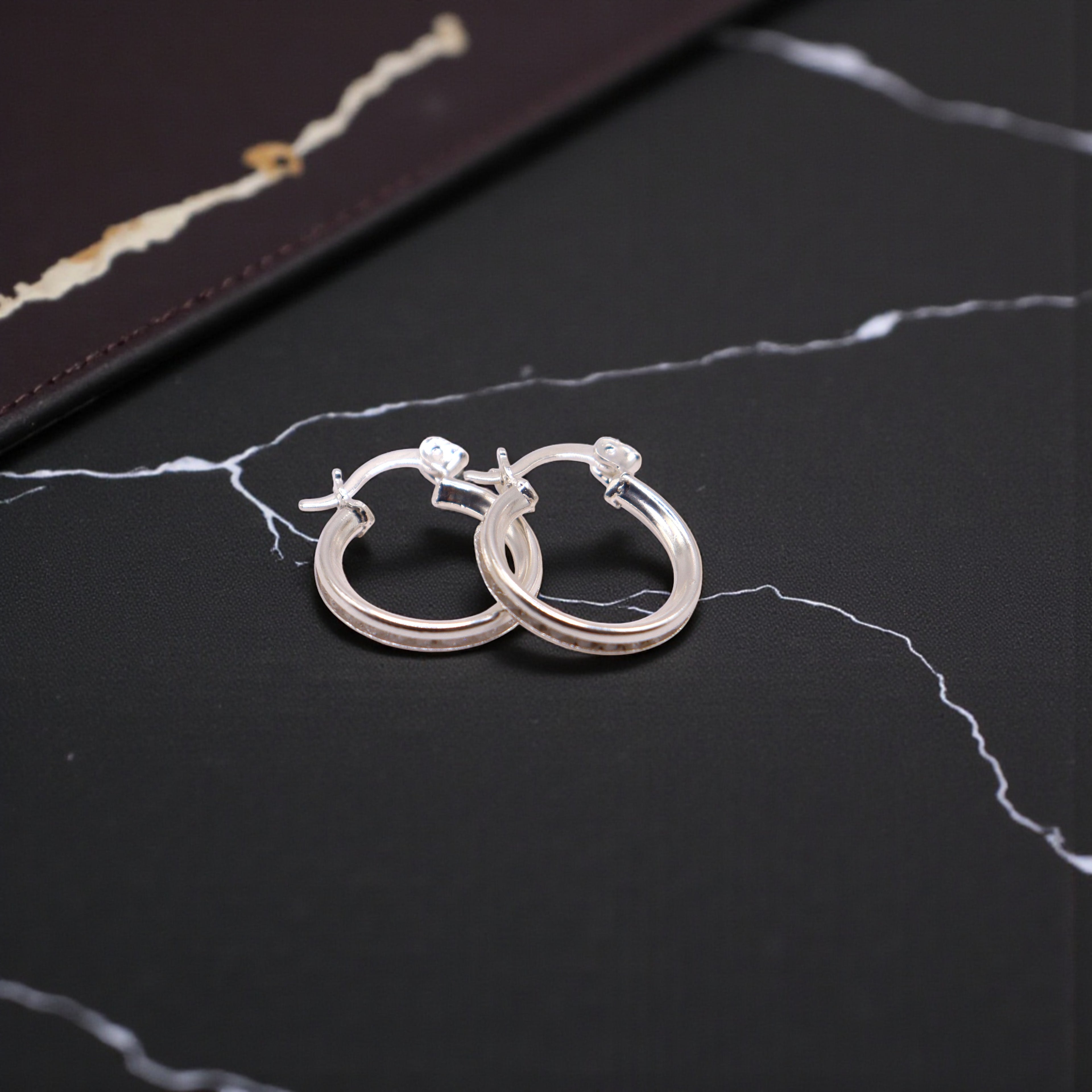 Aretes De Plata .925 Estilo Blanco Tamaño Mini