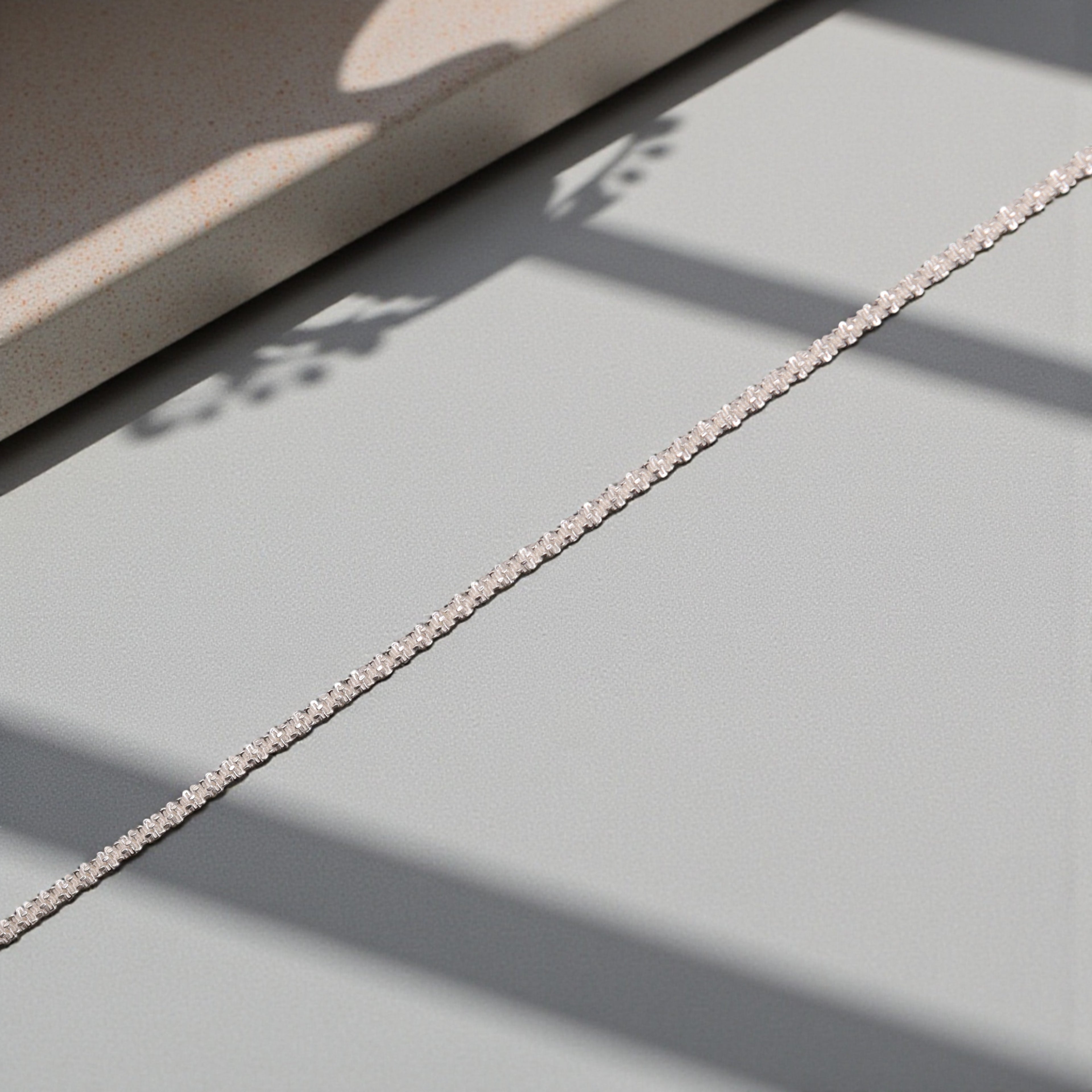 Pulsera Margarita En Plata .925 |  18 Cm