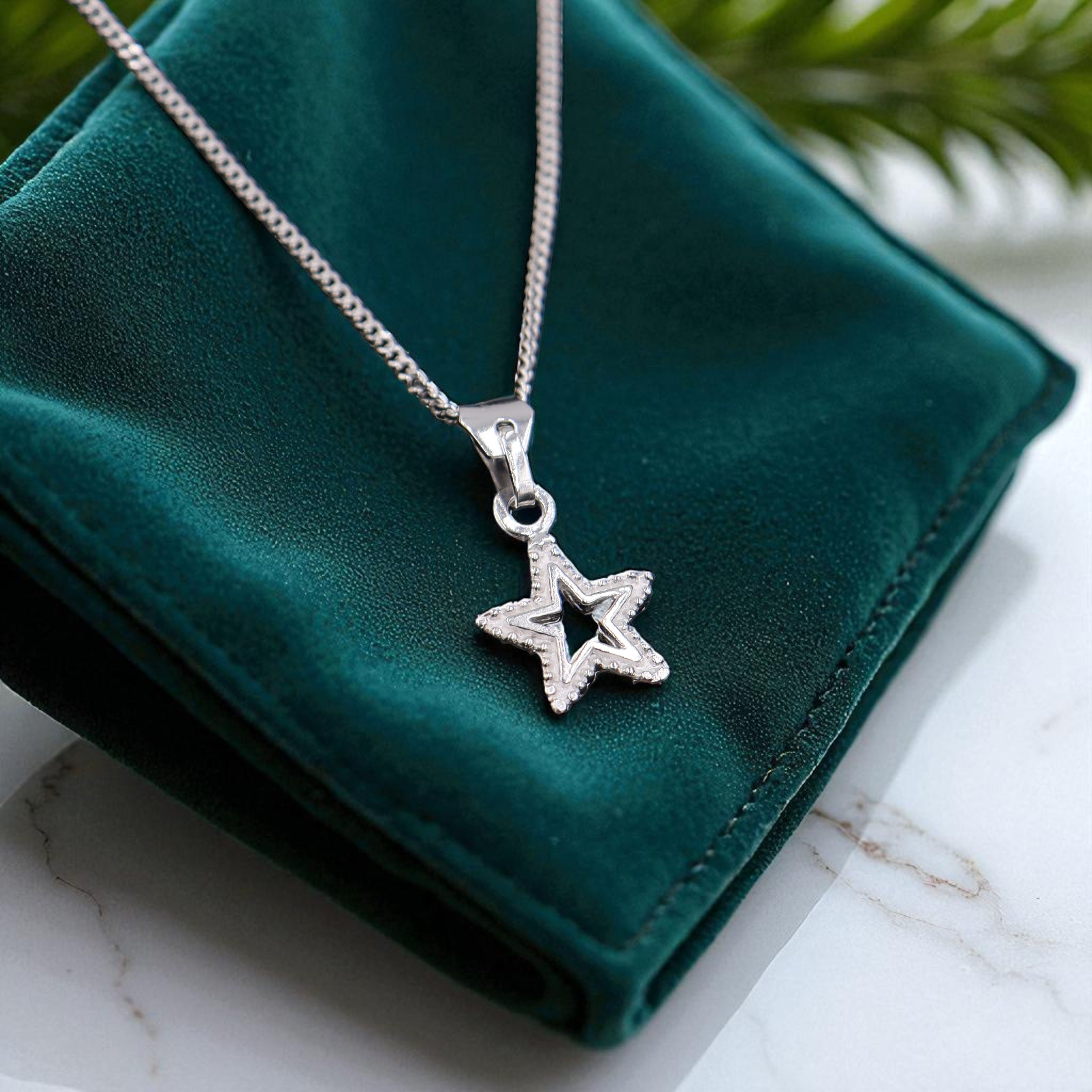 Dije Estrella Con Piedra + Cadena De Plata 925