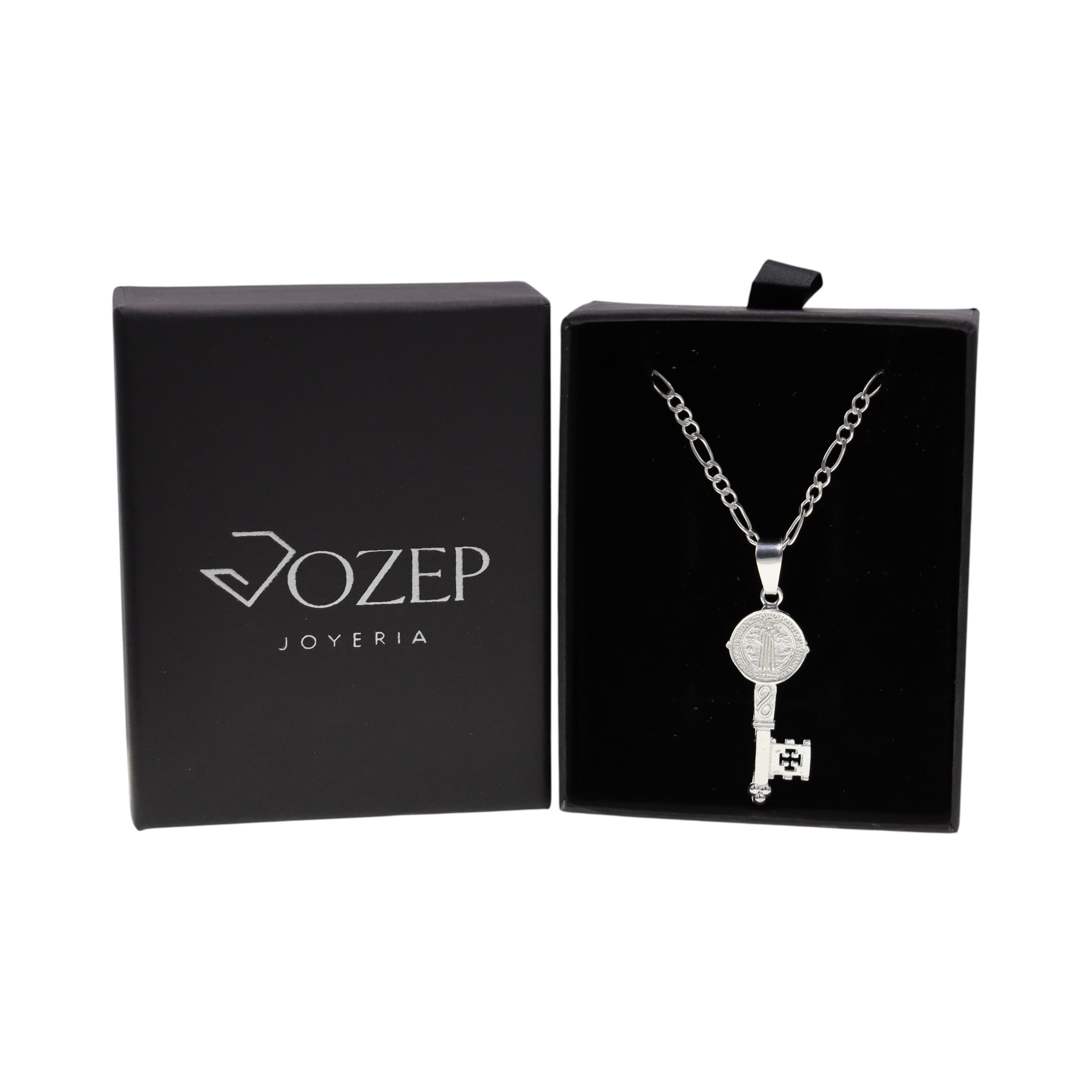 Dije Llave San Benito + Cadena En Plata .925