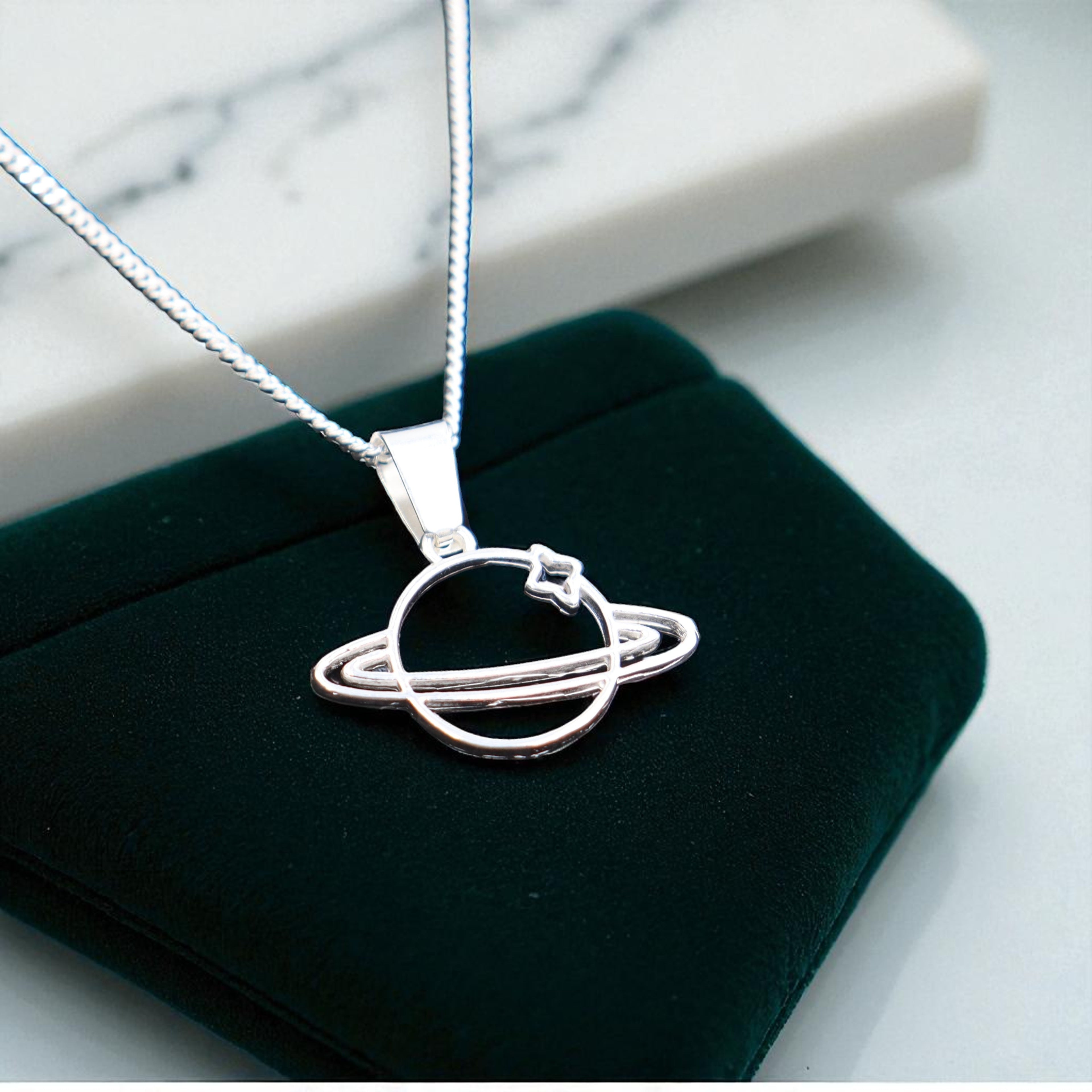 Dije De Planeta + Cadena De Plata .925