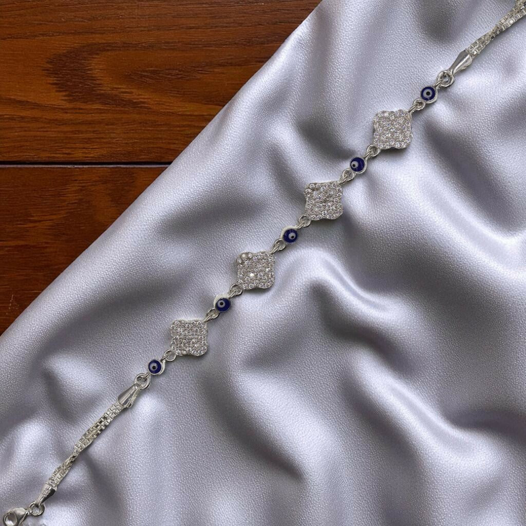 Pulso Ojo Turco Con Trebol De Plata .925 21.5 cm