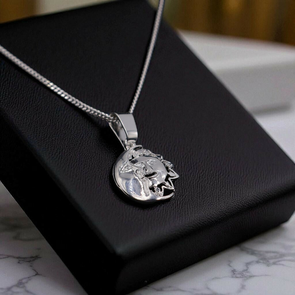 Dije De Luna/sol + Cadena En Plata .925