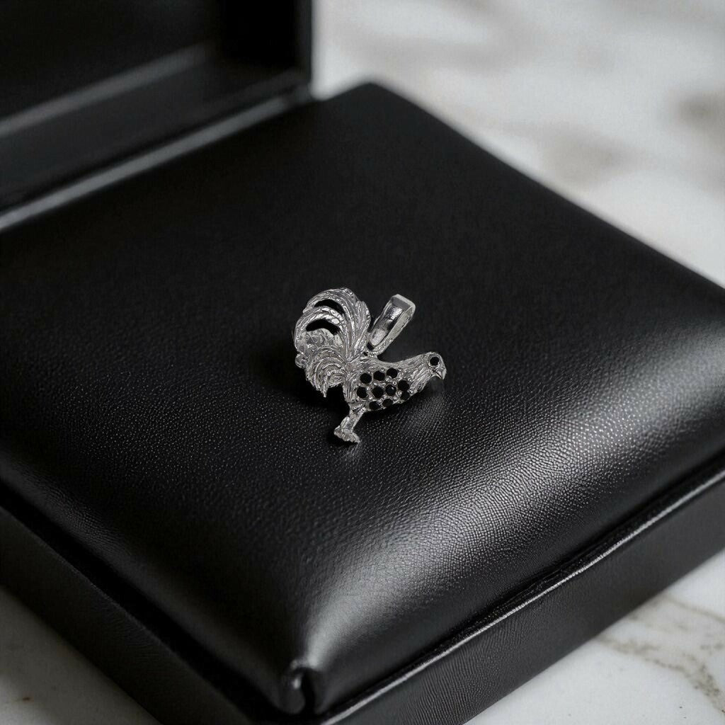 Dije De Gallo Con Circonia Negra + Cadena En Plata .925