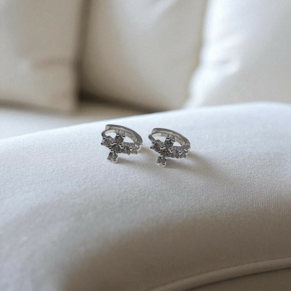 Arracadas Huggies Cruz de Plata .925